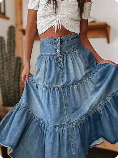 Angesagter, modischer Denimrock mit Knopfleiste