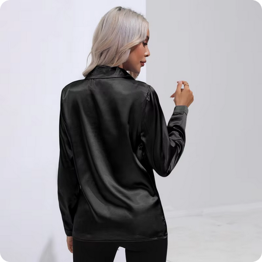 Bluse – Glänzend & mittlere Passform