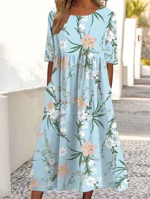 Komfortables Sommerkleid mit hübschen Motiven
