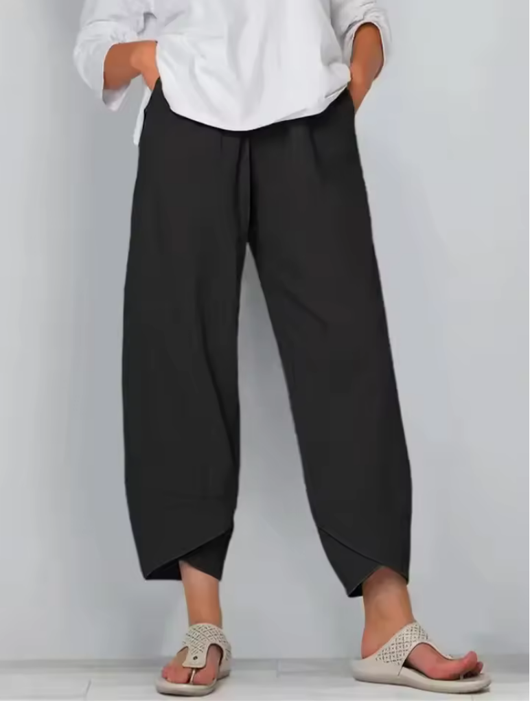 Lässige Hose mit kreativem Saum