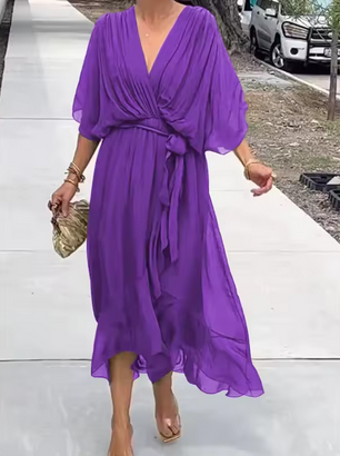 Luftiges Sommerkleid mit Gürtelschleife