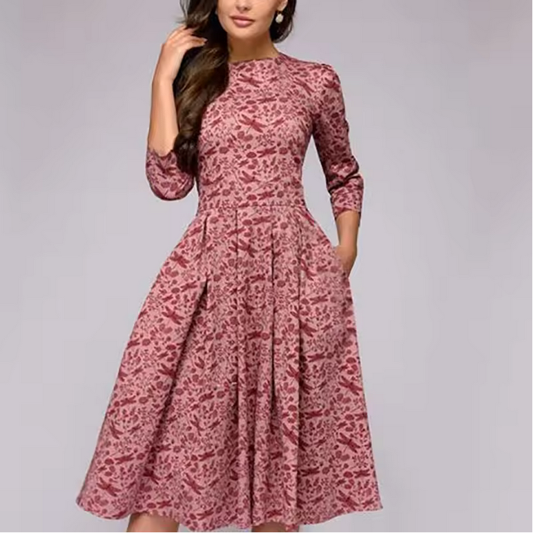 Midikleid - Leicht tailliert & 3/4-Ärmel