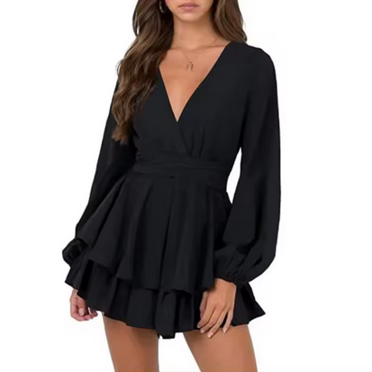 Minikleid für den Sommer - V-Ausschnitt und Gürtelzuhaltung