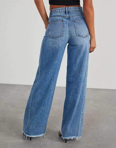 Moderne, lässige Jeans - Mit weitem Bein