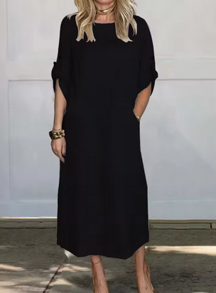 Trendiges, langes Leinensommerkleid