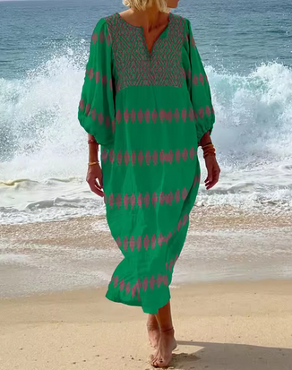 Weit geschnittenes Strandkleid - Hübsche Motive & sommerlich
