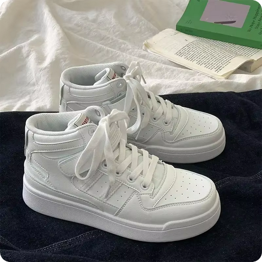 Zeitlose Sneaker - Mit Klettverschluss & Skate-Design