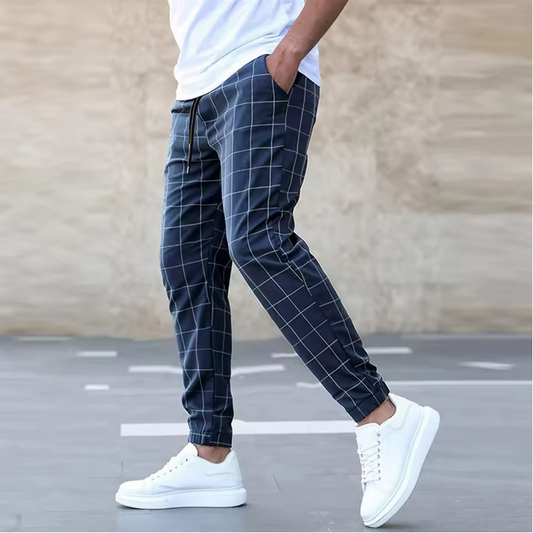 Bleistifthose - Mit kariertem Muster