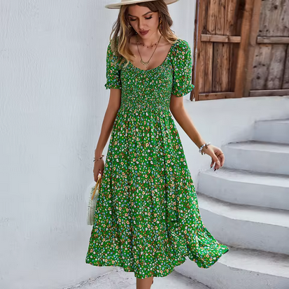 Böhmisches Sommerkleid - knielang & hochtailliert