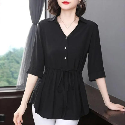 Chiffonbluse – V-Ausschnitt & leicht tailliert