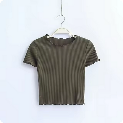 Crop Top – Geripptes Strickdesign & Wellennaht