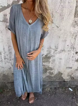 Einfarbiges, luftiges Leinenkleid
