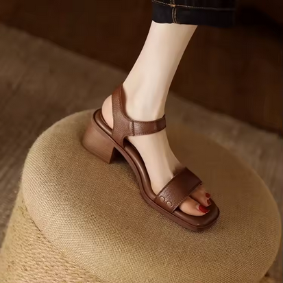 Elegante Sandalen - Stabile Zuhaltung & minimalistisches Design