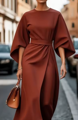 Festliches Kleid - Hochtailliert & mit weiten Ärmeln