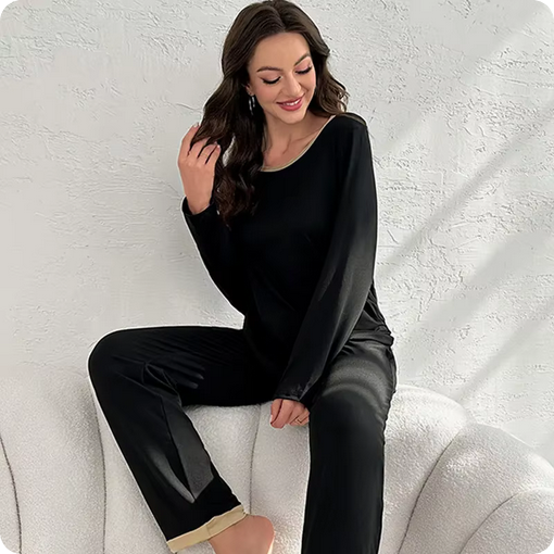 Gemütlicher Homesuit-Zweiteiler aus Milchseide für Damen
