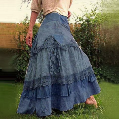 Hübscher Vintagerock mit Spitzenverzierungen