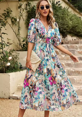 Klassisches Midikleid - Hochtailliert & farbenfrohes Muster
