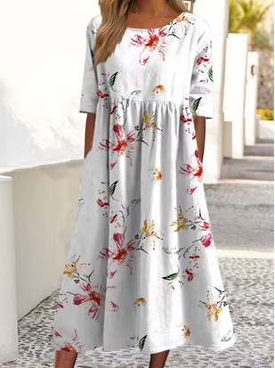 Komfortables Sommerkleid mit hübschen Motiven