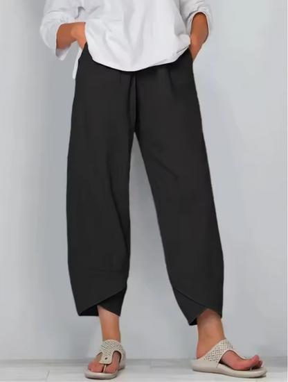 Lässige Hose mit kreativem Saum
