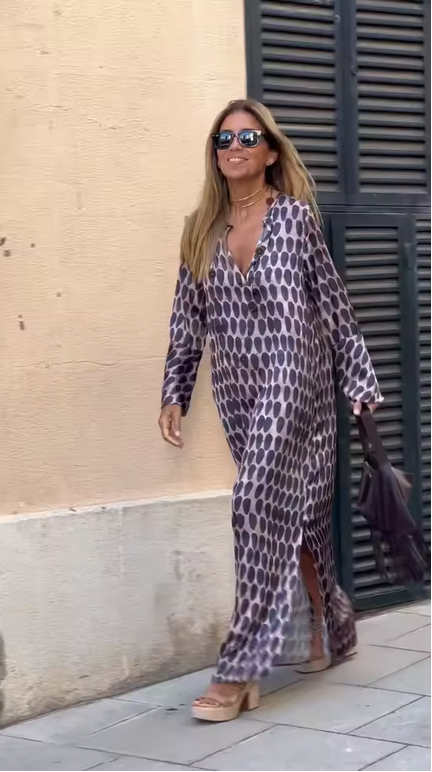 Lässiges Kleid - Mit seitlichem Beinschlitz