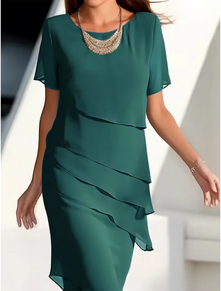 Leichtes Abendkleid - Kurzärmlig mit O-Hals & Lagendesign