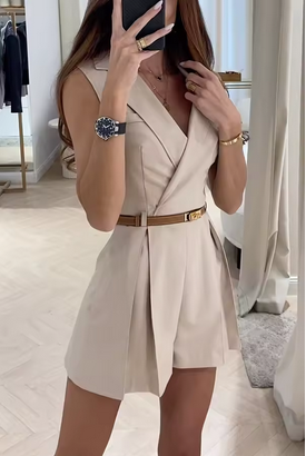 Modischer Damenjumpsuit - Mit V-Ausschnitt & Reversekragen