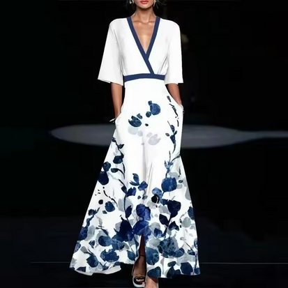 Modisches Maxikleid - Blumenmuster und A- Linie