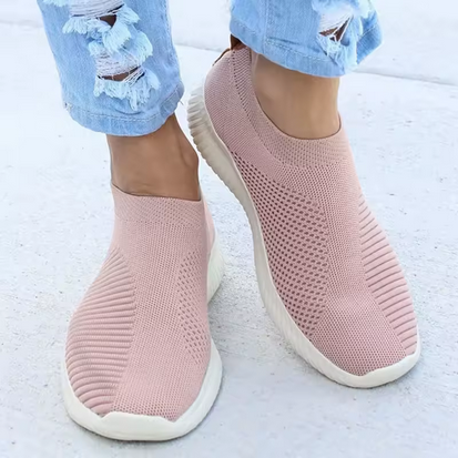 Bequeme, atmungsaktive Slip-On Sommersneaker