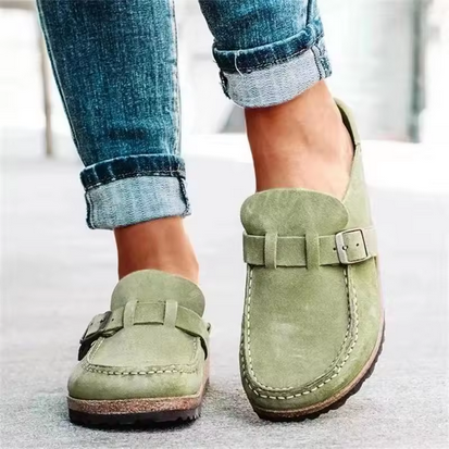 Sommersandalen mit Schnalle und ergonomischer Sohle