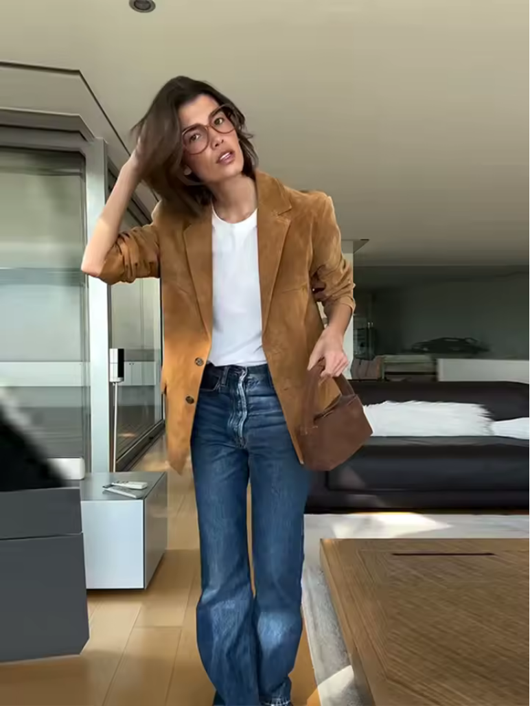Stilvolles Wildlederjacket mit Knopfleiste