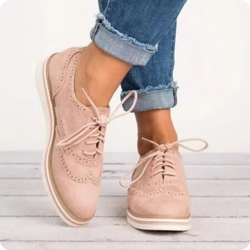 Trendige Damenschuhe - Mit Lochverzierungen