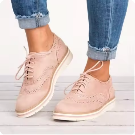 Trendige Damenschuhe - Mit Lochverzierungen