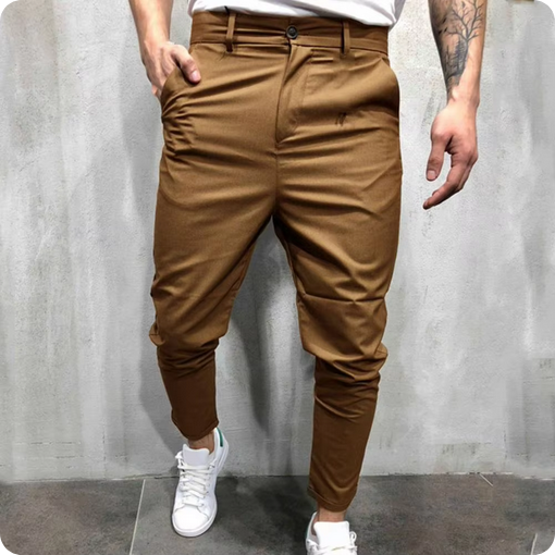 Trendige Hose für Herren - Mit enger werdendem Bein
