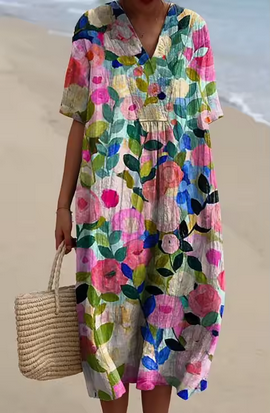 Weiches Leinenkleid mit verschiedenen Blumenmotiven