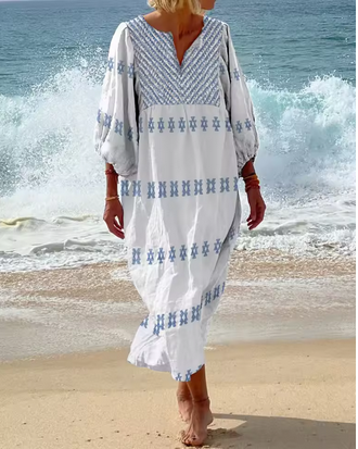 Weit geschnittenes Strandkleid - Hübsche Motive & sommerlich